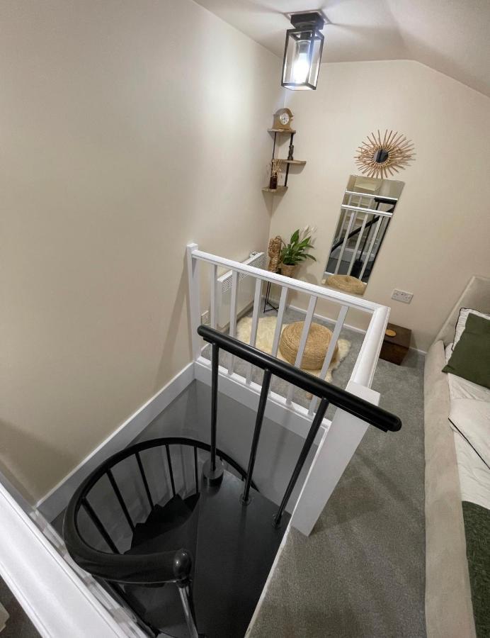 Unique Duplex Apartment Free Parking Free Wi-Fi 6 Minutes From Leeds City Centre Εξωτερικό φωτογραφία